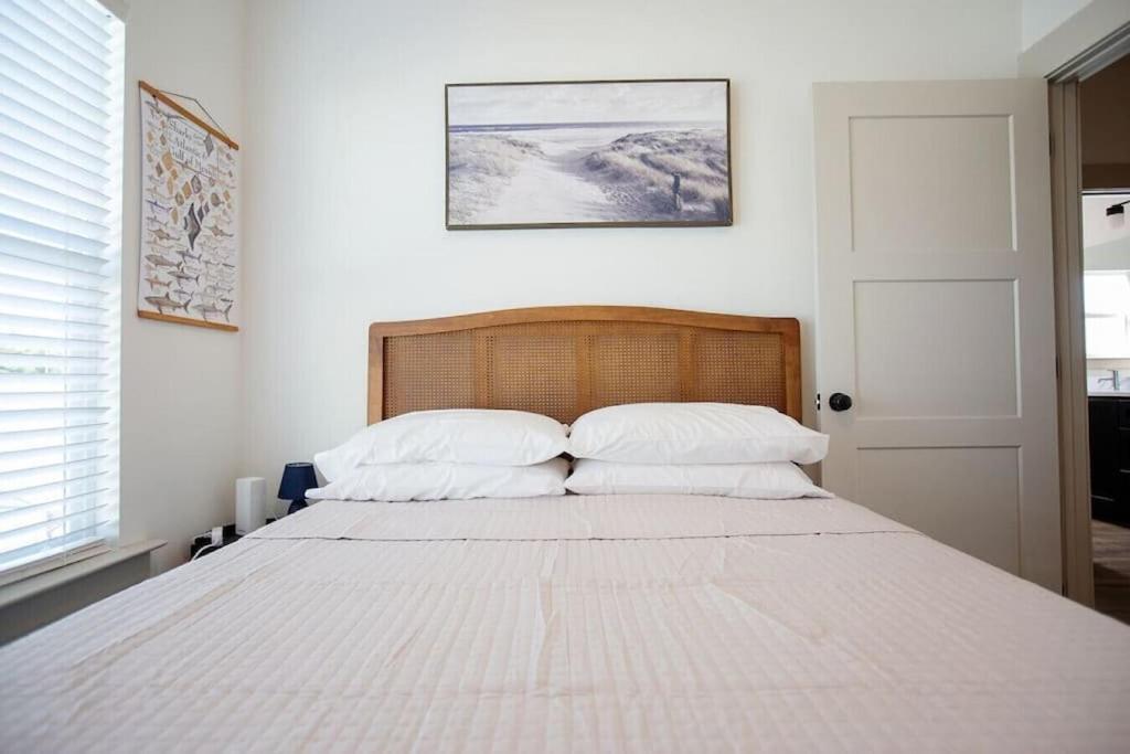Coral Reef - Brand New Build, Pet Friendly, Private Pool! Sleeps 9! Villa Панама Сити Бийч Екстериор снимка