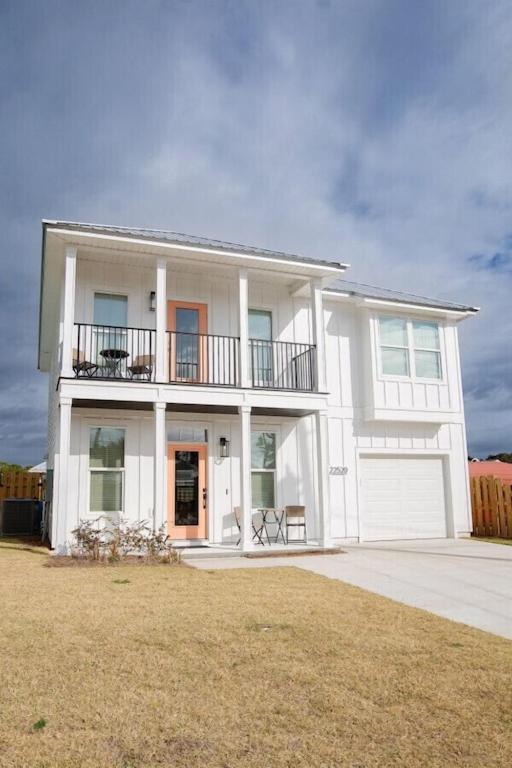 Coral Reef - Brand New Build, Pet Friendly, Private Pool! Sleeps 9! Villa Панама Сити Бийч Екстериор снимка
